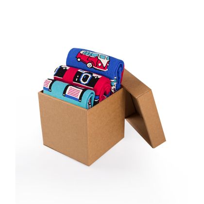 Кутия с 3 чифта Памучни чорапи Ретро - Дискета, Фотоапарат, Бус