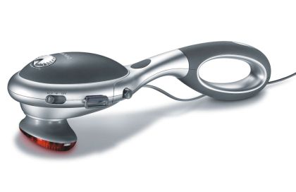 Масажор Beurer MG 70 infrared massager; Tapping massage; 2 function levels; 2 interchangeable massage attachments; removable handle