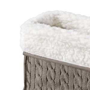 Термоподложка Beurer FWM 45 Massage foot warmer; 2 temperature and massage settings; washeble by hand, 16 Watts; 32(L)x26(B)x26(H)