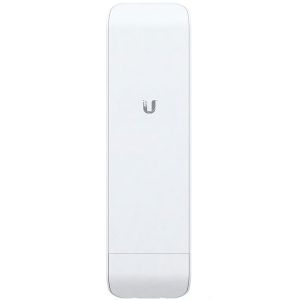 UBIQUITI airMAX NanoStation M2; 2.4 GHz frequency band; Plug-and-play integration with airMAX antennas.