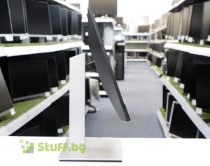 HP E24m G4 Conferencing Monitor