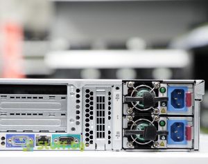 HP ProLiant DL560 Gen9