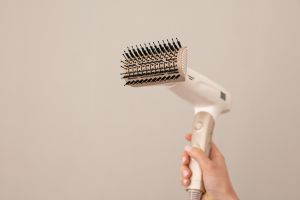 Сешоар Beurer HC 150 FusionDry Pro Hair dryer + Beurer BS 47 Illuminated cosmetics mirror with practical magnetic holder