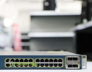 Cisco Catalyst 3560 24-port 10/100/1000 + 4xSFP Managed Switch