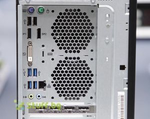 Fujitsu Celsius W580