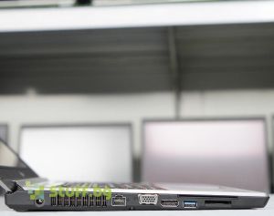 Fujitsu LifeBook E756