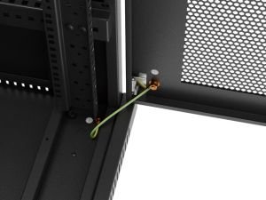 Комуникационен шкаф Lanberg rack cabinet 19" free-standing 32U/600X600 (FLAT PACK) with mesh door LCD black