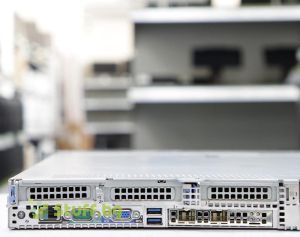 Dell PowerEdge R640