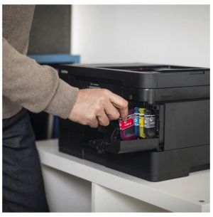 Консуматив Brother LC527XLM  Magenta Ink Cartridge for MFCJ5010DW/MFCJ5110DW - 2000 page yield