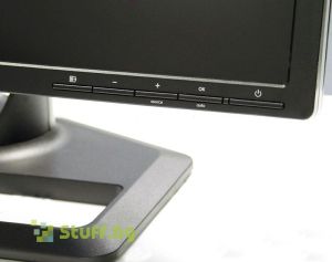HP Compaq ZR2240w