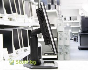HP Compaq ZR2240w