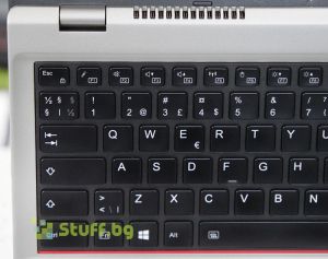 Fujitsu LifeBook U7411