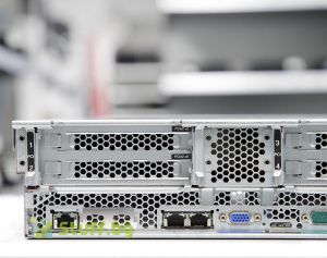 IBM System x3650 M2