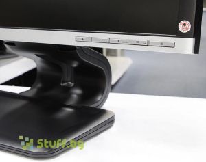 HP Compaq LA2205wg