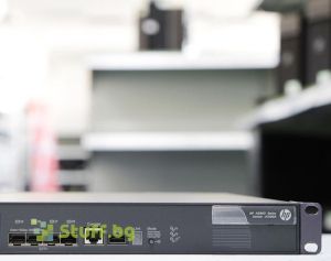 HPE FlexFabric 5800 24-port 10/100/1000 PoE+ 4-port 10G SFP+