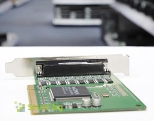 Реновиран PCI контролер Moxa CP168U RS-232 Universal PCI