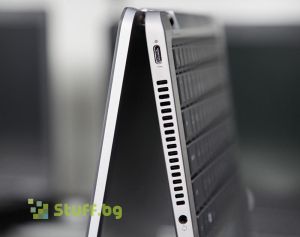 Реновиран лаптоп Dell Latitude 7330 2-in-1 13.3" i7-1255U 16GB 512GB SSD