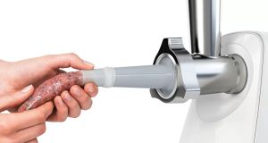 Месомелачка Bosch MFW2515W, Meat mincer, SmartPower Meat mincer from SmartPower range: 1500W, 1,7 kg/min, 2 sieves, 1 sausage horn, fruit press attachment, no reverse, white