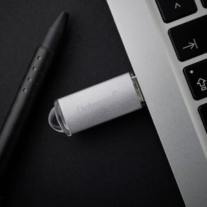 Intenso USB Flash Drive 3.2 256GB Jet Line