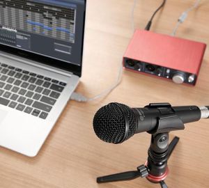 BOYA Cardioid Dynamic Vocal Microphone BY-BM58