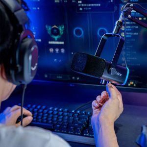 Микрофон със стойка FIFINE AM8T Dynamic RGB - Black