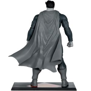 Фигурка DC Multiverse Superman (The Dark Knight Returns) Black & White Accent Edition Gold Label 7in