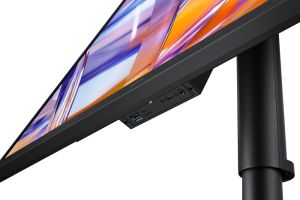 Монитор Samsung 32" 32H800 VA LED 3840x2160 60Hz 5ms USB-C Black