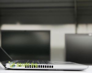 Реновиран лаптоп Dell Latitude 5430 14" i7-1255U 16GB 512GB SSD