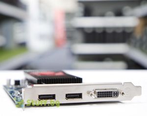 Реновирана видео карта AMD Radeon R9 350 2GB GDDR5 PCI-E