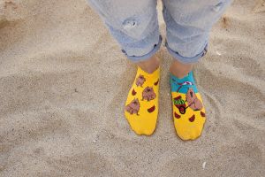 Arty Socks къси чорапи с Капибарата Георги на Плажа