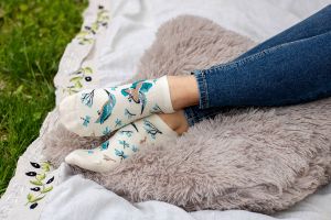 Къси Бамбукови чорапи с Цветя и Птици - Екрю – дамски