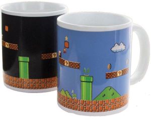 Чаша с термо ефект Paladone Super Mario - Heat Change Mug (300ml), PP2927NN