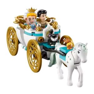 LEGO Princess Cinderella's castle and horse-drawn carriage- 43275