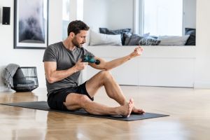 Масажор Beurer MG 99 deep tissue massager, 5 intensity levels, 4 massage attachments, Lithium-ion battery up to 5h of use, storage case